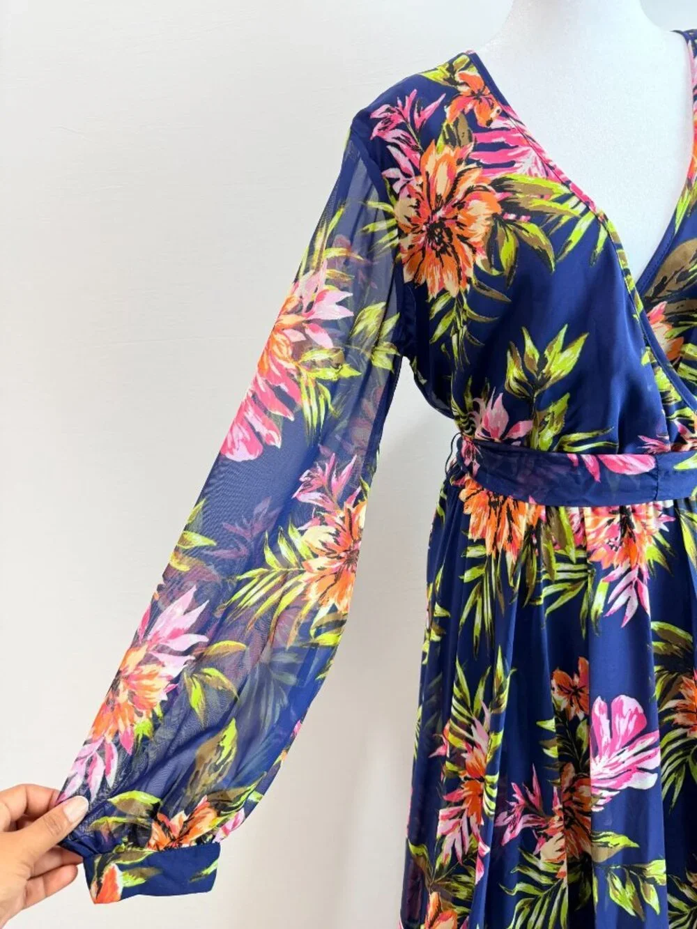 Renn Womens XL Tropical Floral Maxi Dress Blue Long Sleeve Belted NWT - Picture 16 of 16